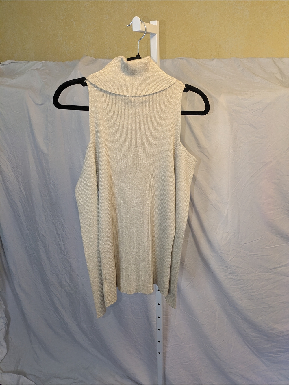 Intempo Metallic Ribbed Cold Shoulder Cream/Gold SPARKLE-Knit cold-shoulder - 1X